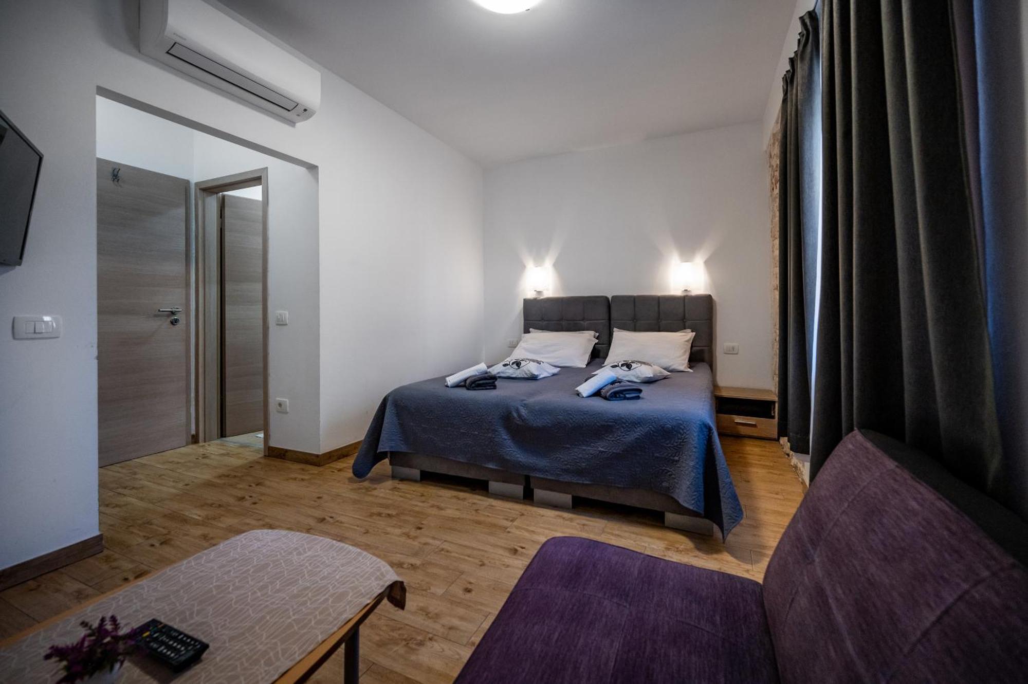 Sonia Rooms PUY Exterior foto