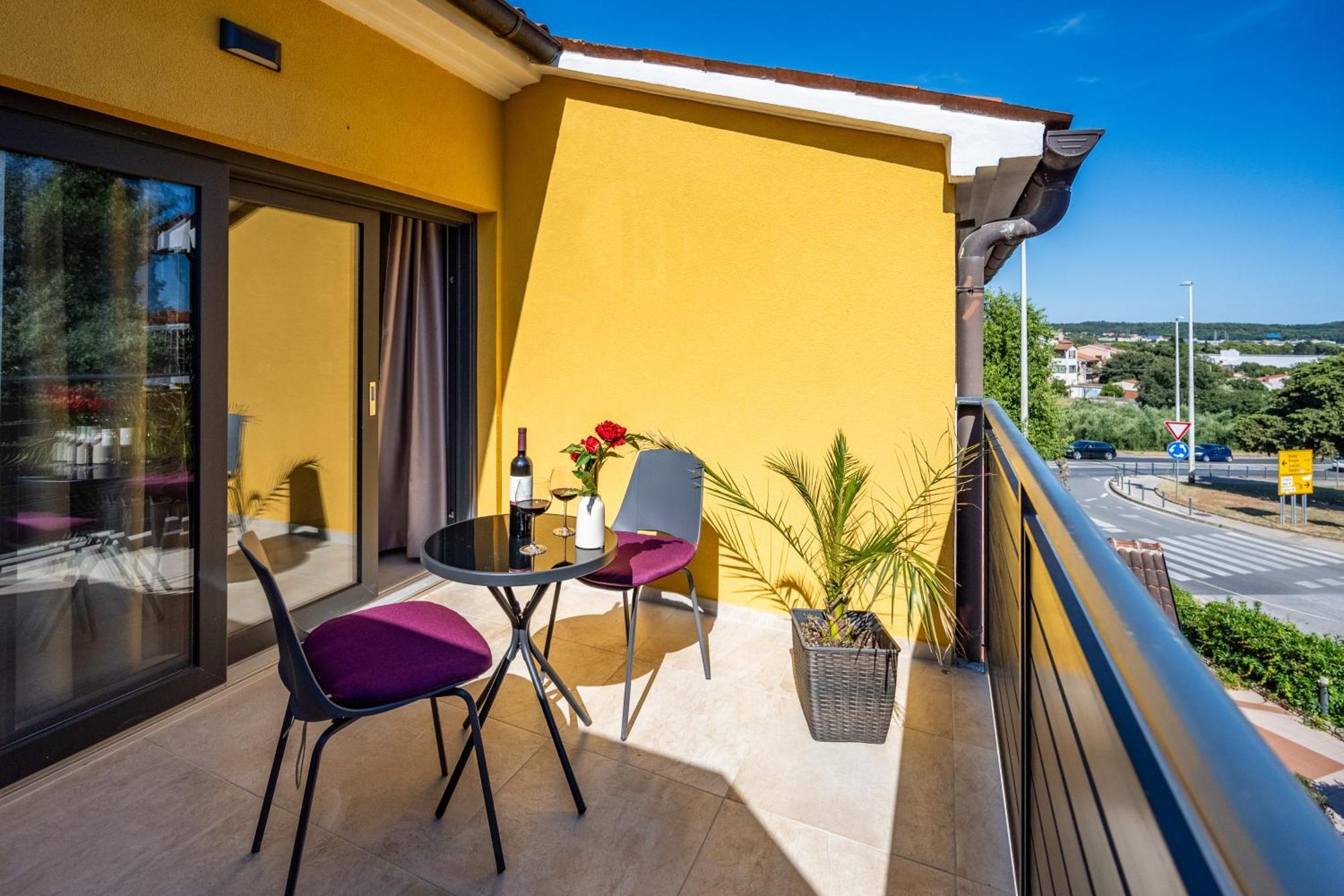 Sonia Rooms PUY Exterior foto